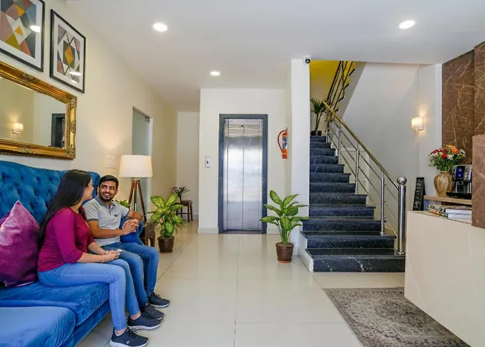 Fabhotel Day2DayAirport Hotel